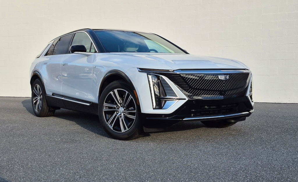 New 2026 CADILLAC LYRIQ Premium Luxury SUV