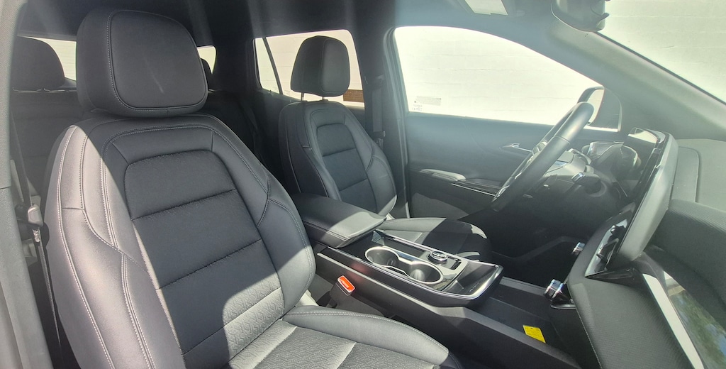 Used 2026 Chevrolet Equinox LT SUV