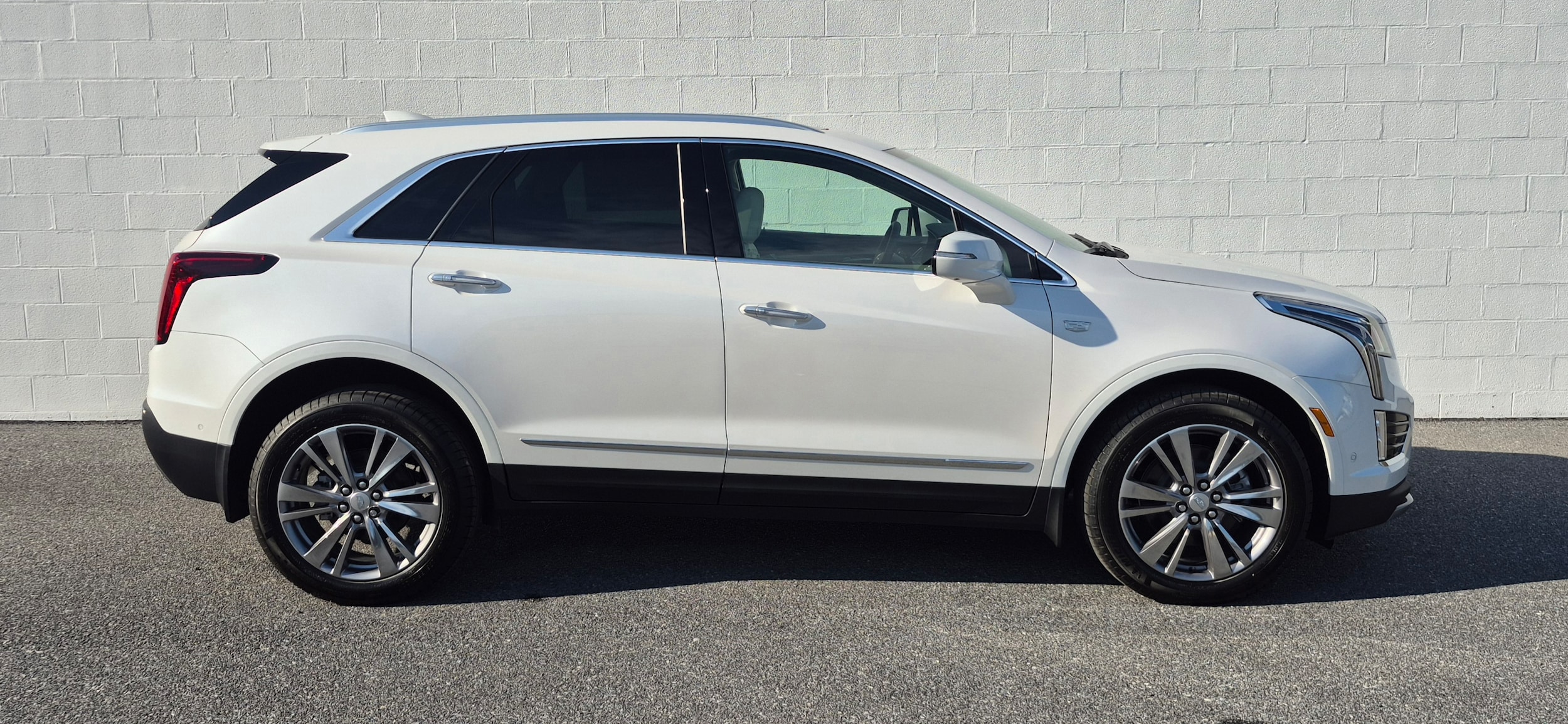 2026 Cadillac XT5 Premium Luxury - Photo 6