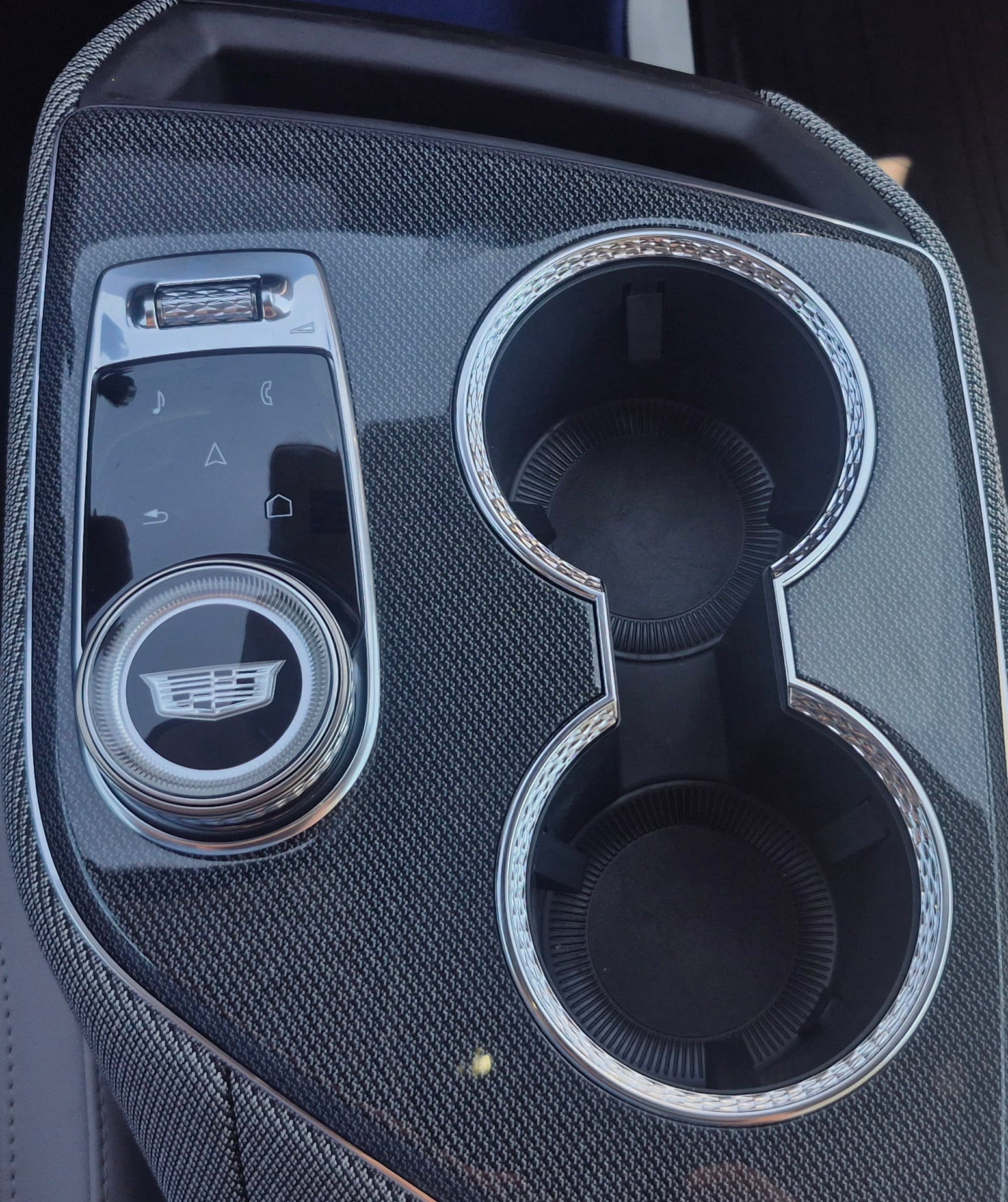 2026 Cadillac OPTIQ Premium Luxury - Photo 13