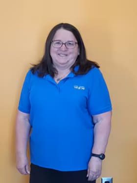 Staff member Sharon Thomas from ID_bcf887965948