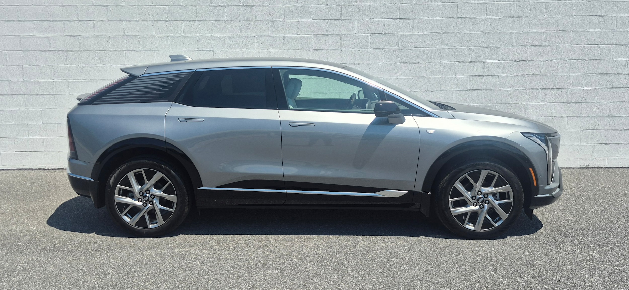2026 Cadillac OPTIQ Premium Luxury - Photo 6