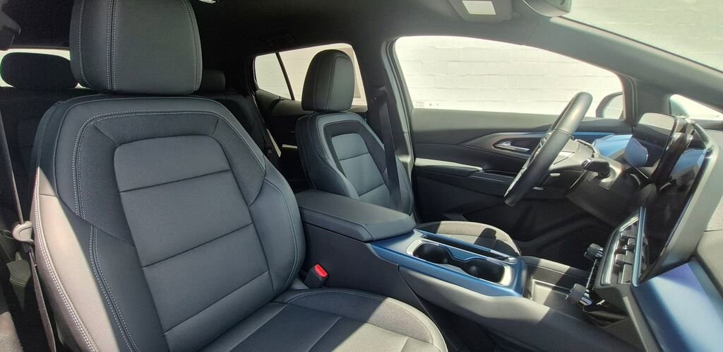 Used 2024 Chevrolet Equinox EV 2LT SUV