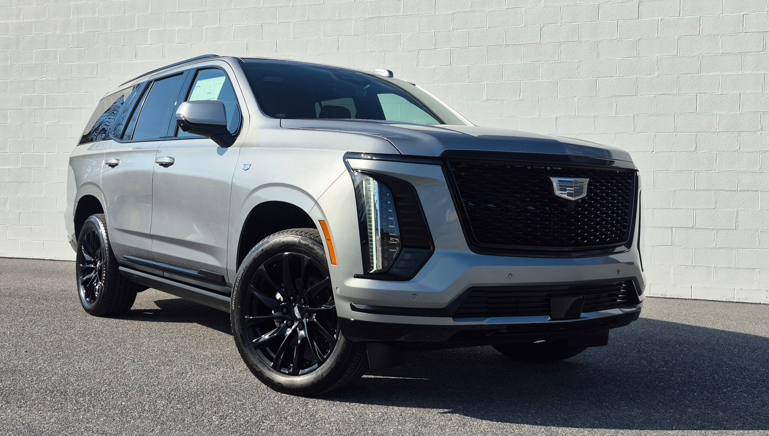 2026 Cadillac Escalade Sport - Photo 2
