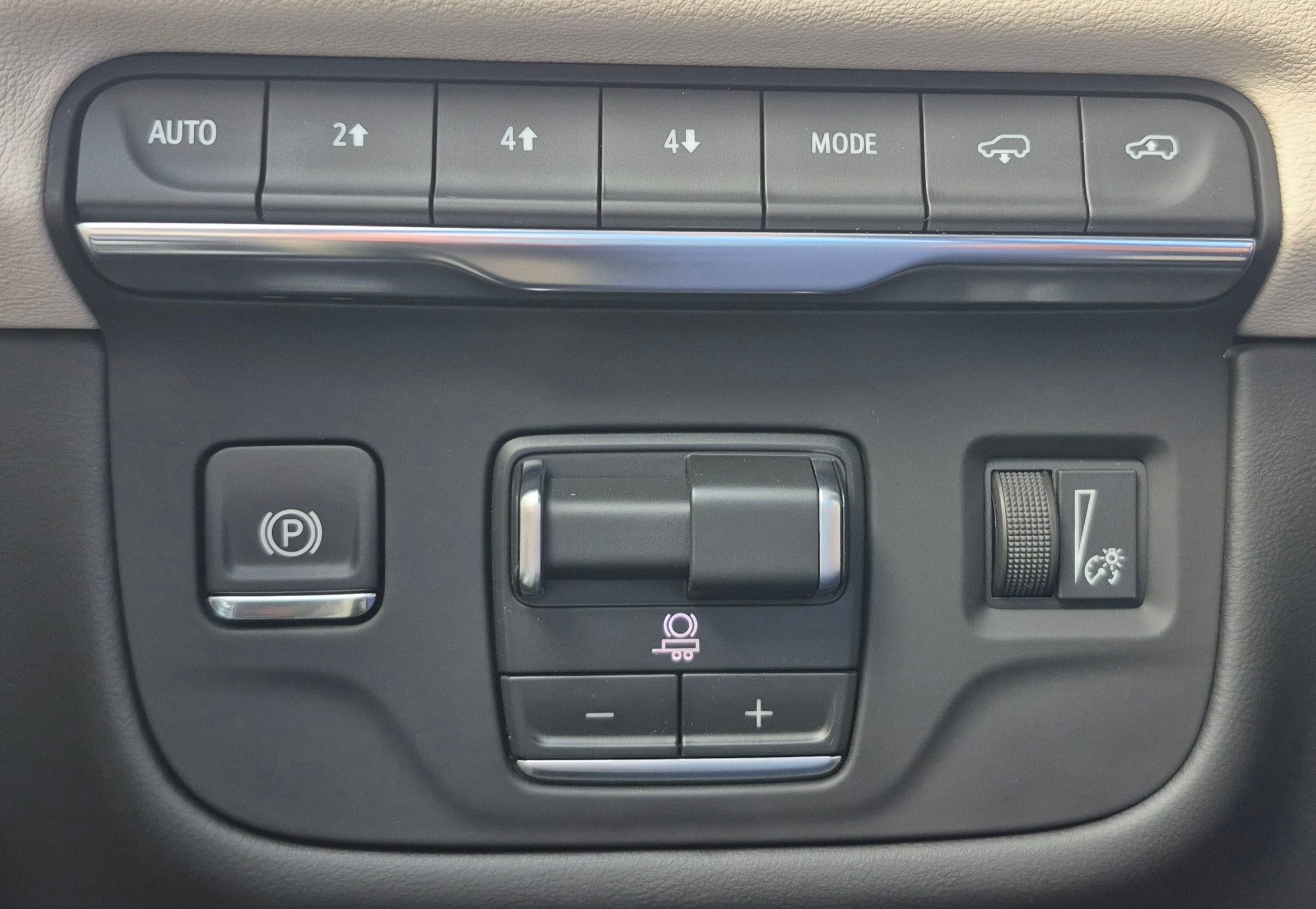 2026 Cadillac Escalade ESV Sport - Photo 11