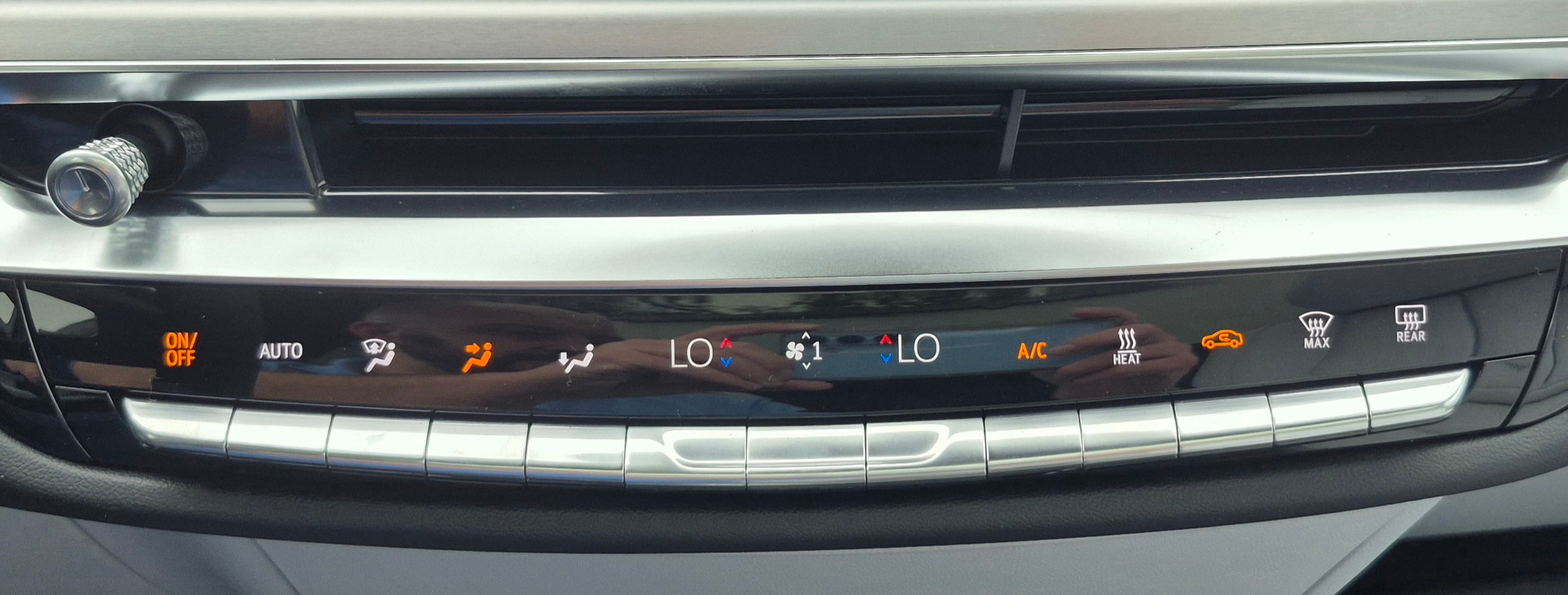 2026 Cadillac LYRIQ Sport - Photo 8