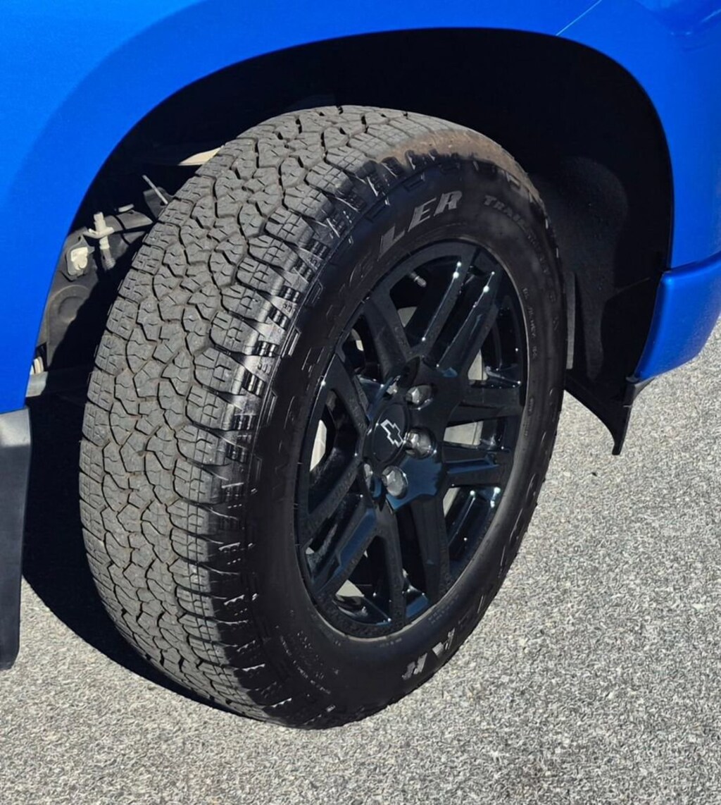 Used 2025 Chevrolet Silverado 1500 Custom Truck