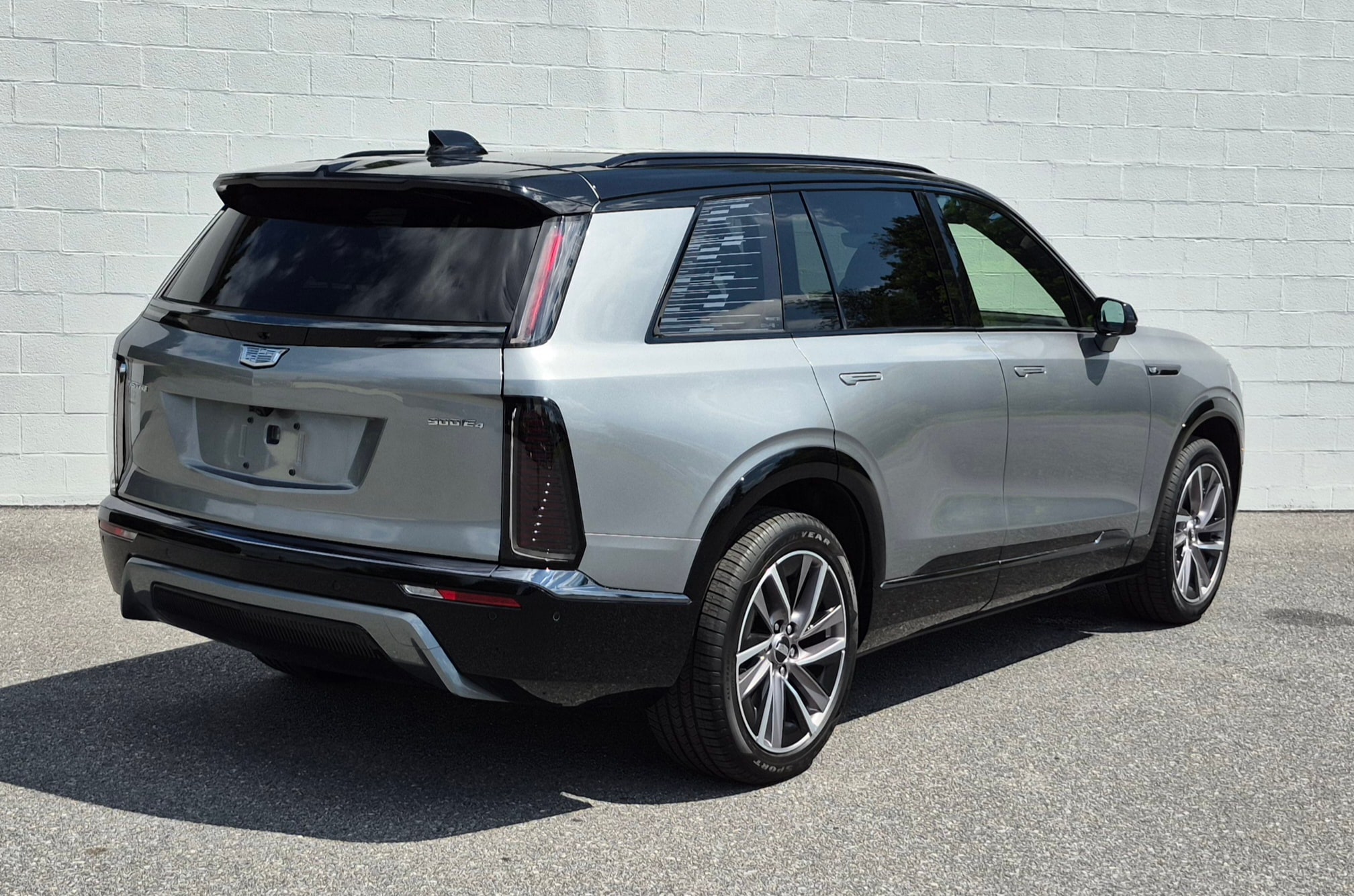 2026 Cadillac VISTIQ Sport - Photo 18