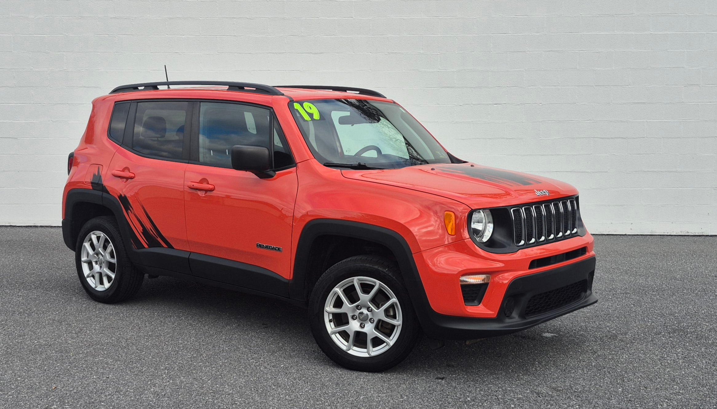 2019 Jeep Renegade Sport's photo