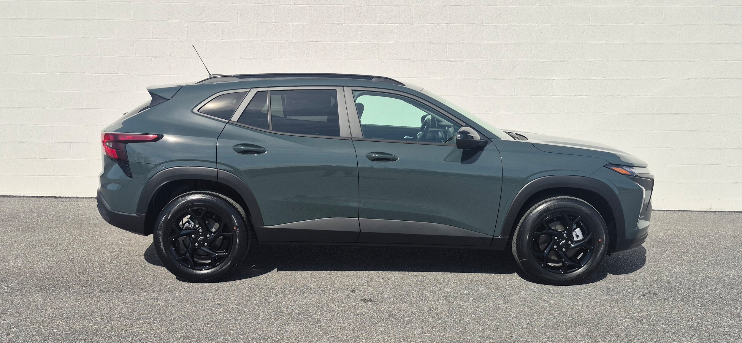 2026 Chevrolet Trax LT - Photo 6