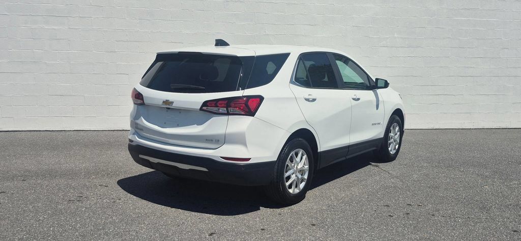 2024 Chevrolet Equinox LT - Photo 46