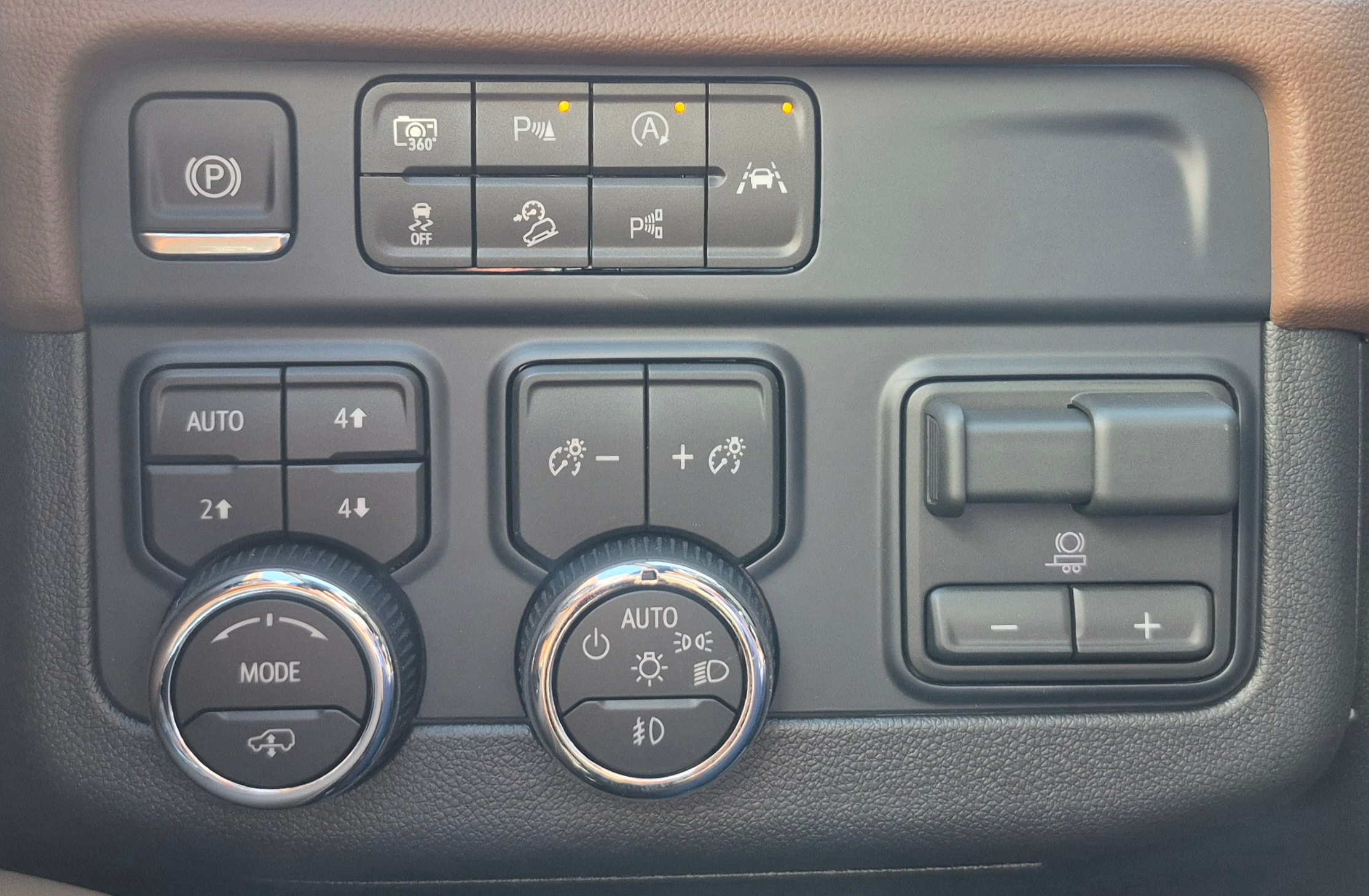 2027 Chevrolet Tahoe High Country - Photo 8