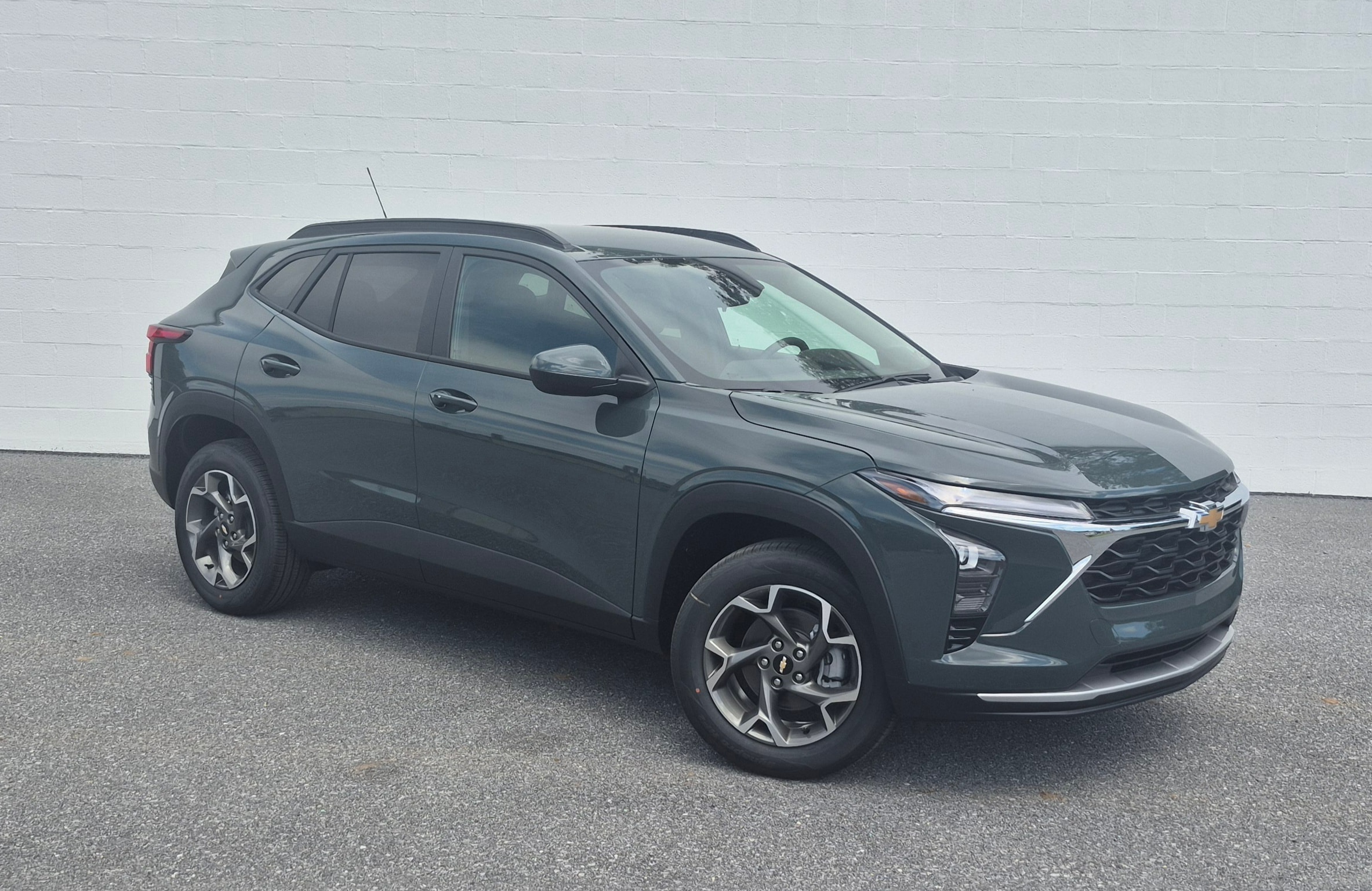 2025 Chevrolet Trax LT's photo