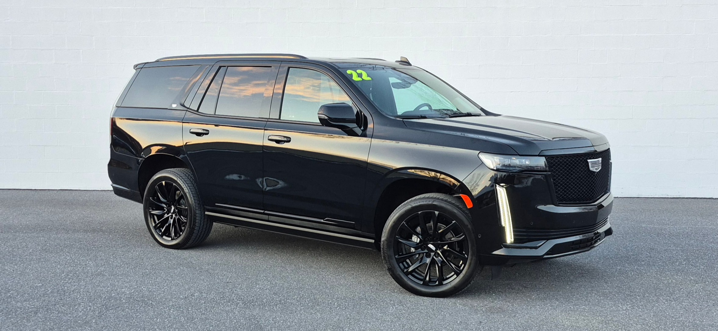 2022 Cadillac Escalade Sport Platinum's photo