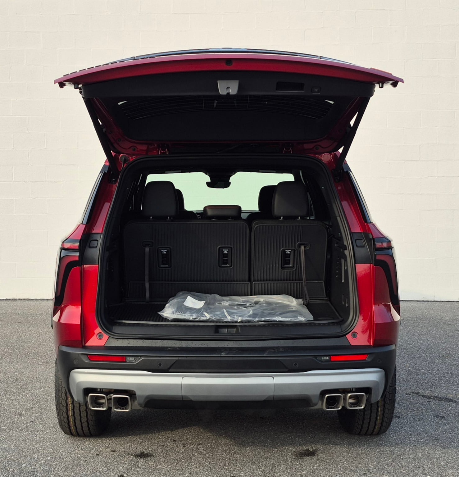 2026 Chevrolet Traverse Z71 - Photo 14
