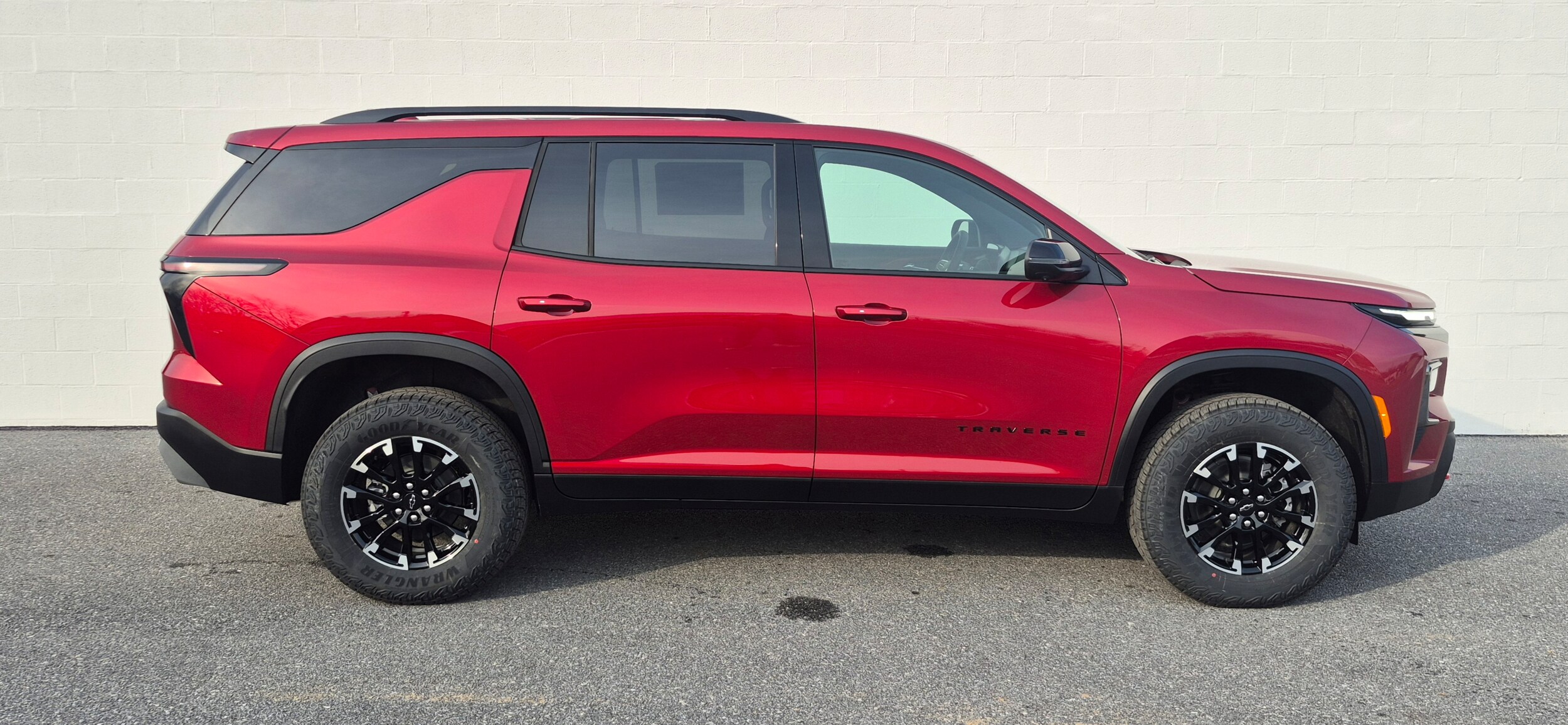 2026 Chevrolet Traverse Z71 - Photo 10