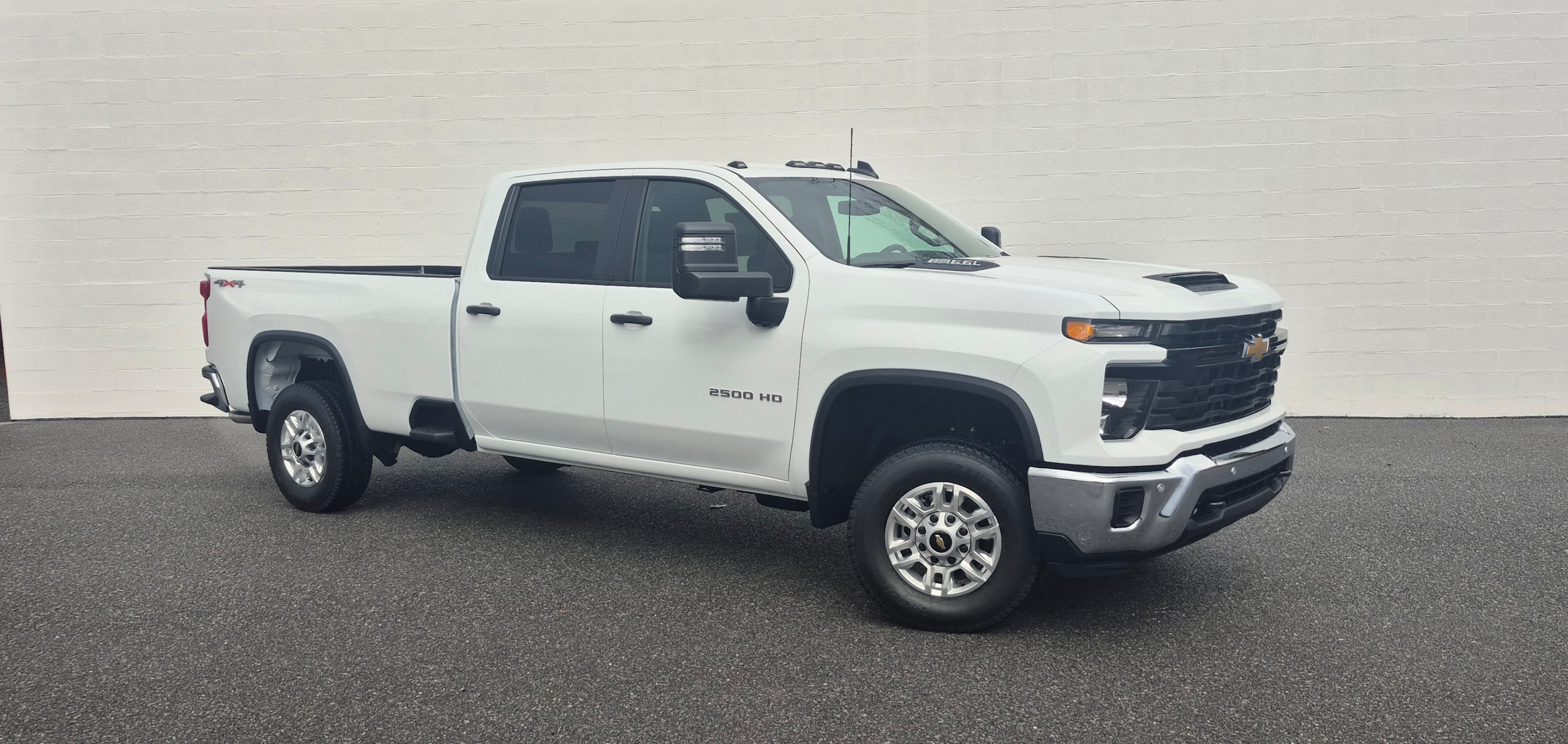 2026 Chevrolet Silverado 2500HD Work Truck's photo
