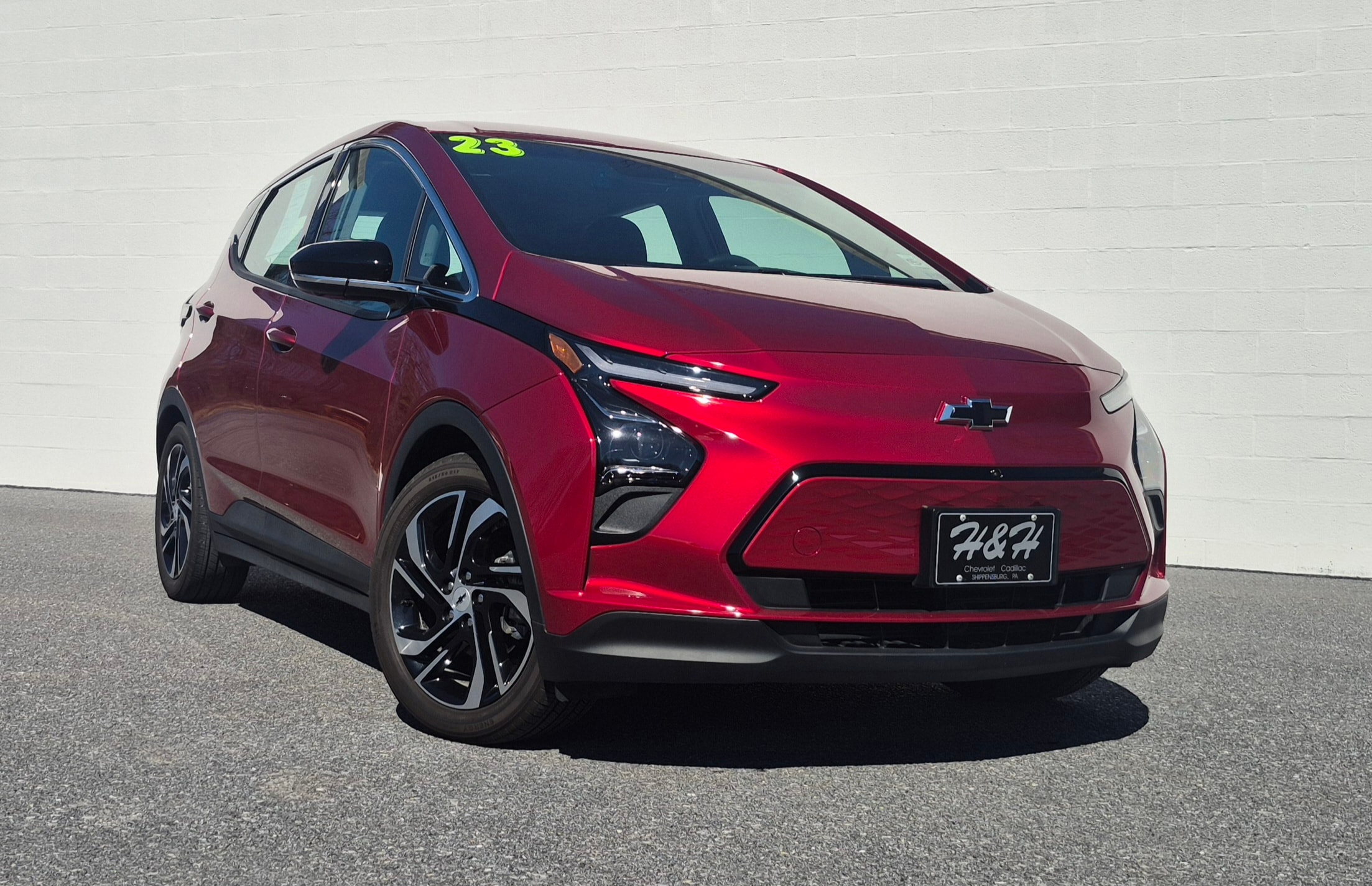 Used 2023 Chevrolet Bolt EV 2LT with VIN 1G1FX6S04P4199037 for sale in Shippensburg, PA