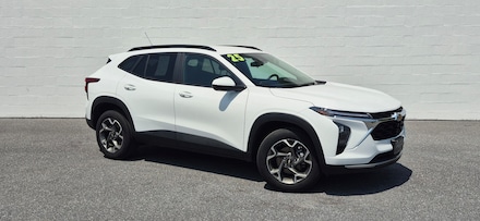 2025 Chevrolet Trax LT SUV