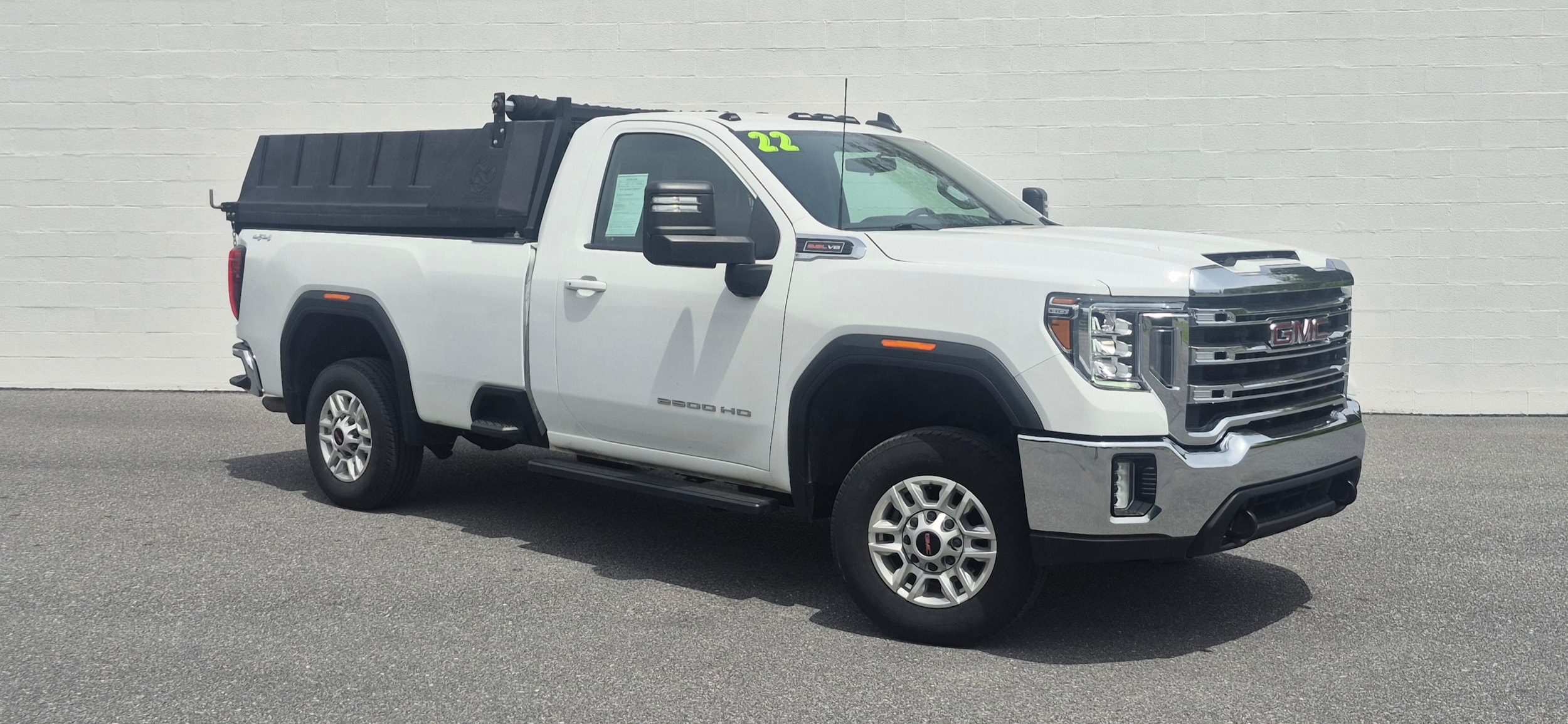 2022 GMC Sierra 4WD Regular Cab Long Box SLE's photo