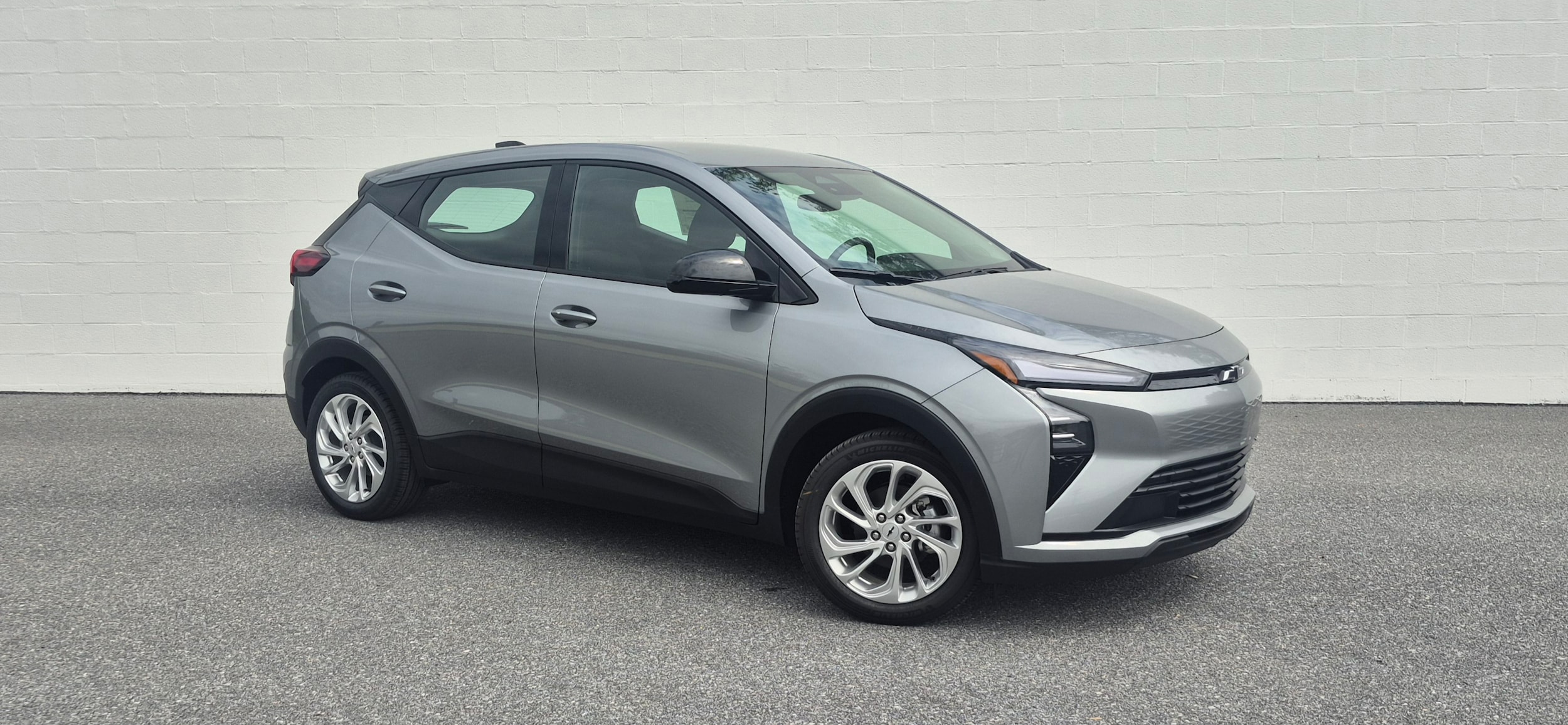 2027 Chevrolet Bolt EV LT Auto's photo