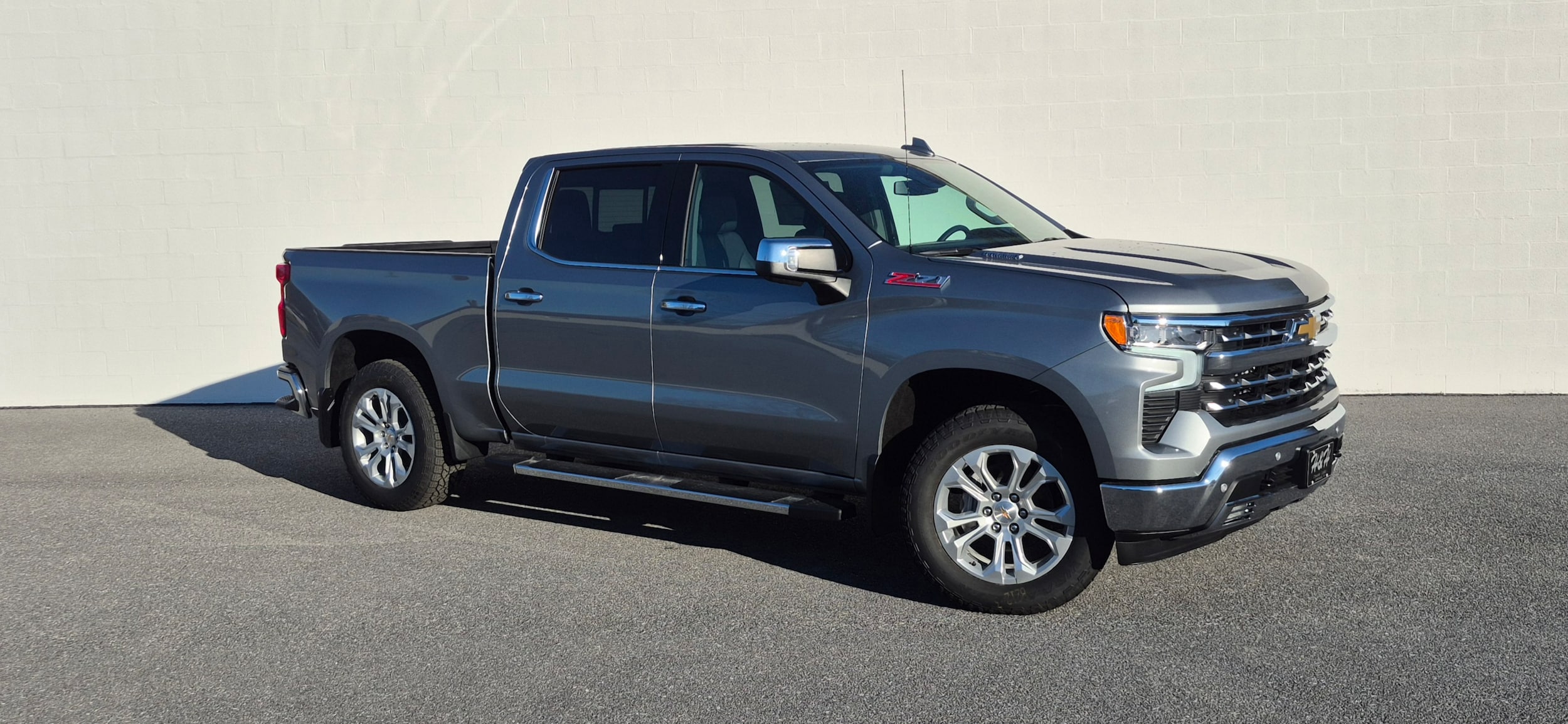 2026 Chevrolet Silverado 1500 LTZ's photo