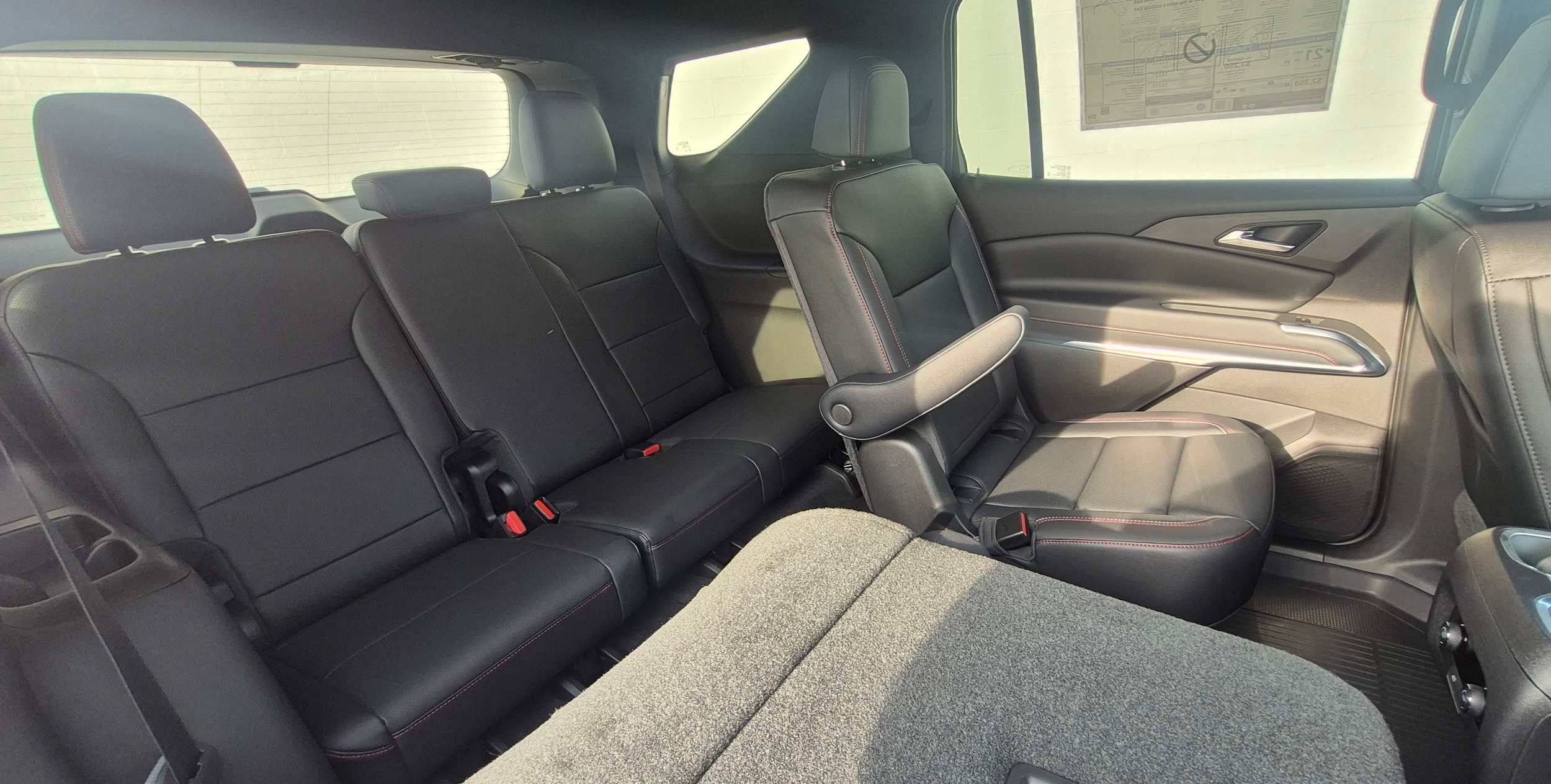2026 Chevrolet Traverse Z71 - Photo 6