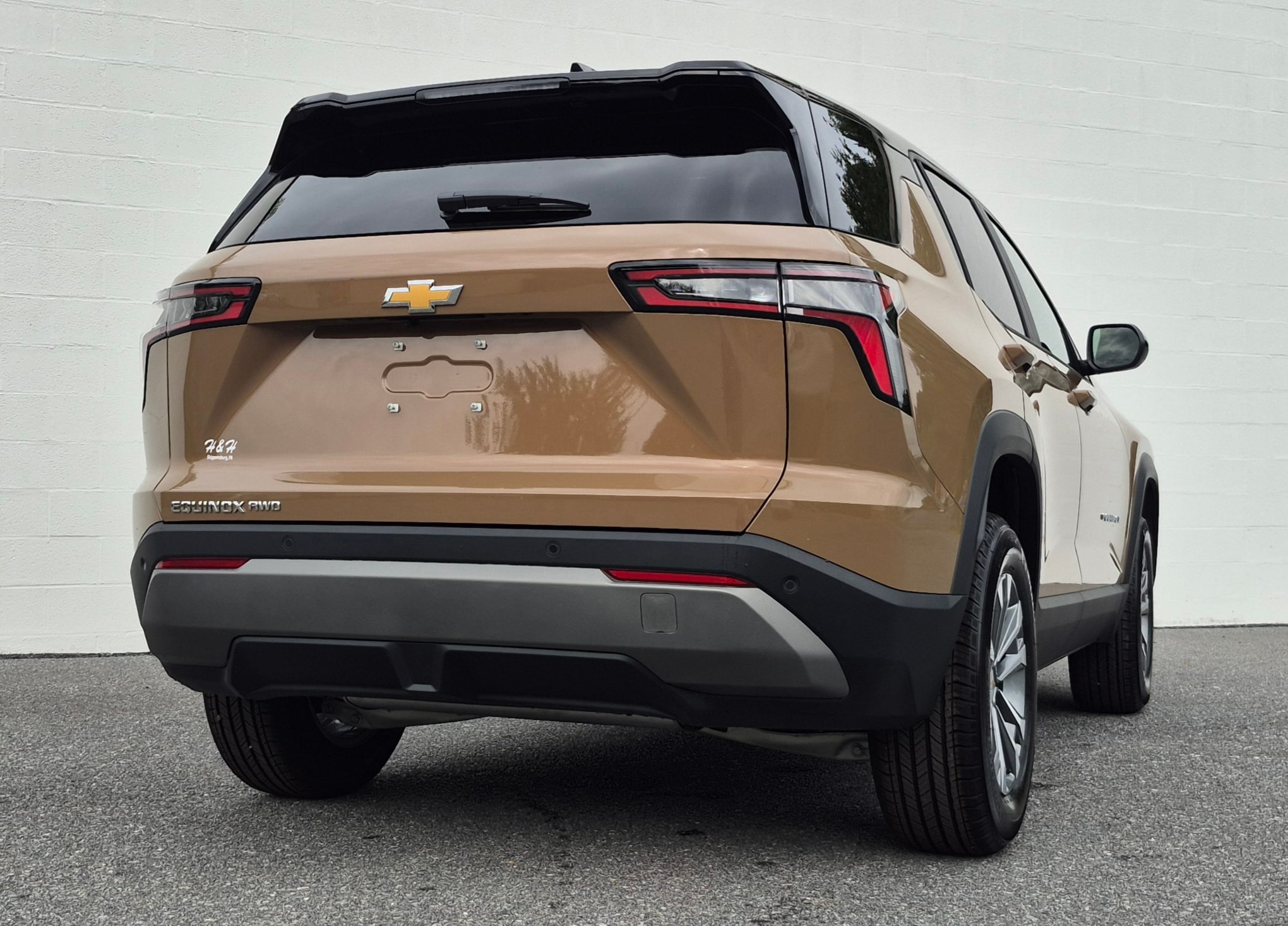 2027 Chevrolet Equinox LT - Photo 14
