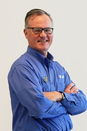 Staff member Mickey Nye from ID_76a5eb482524