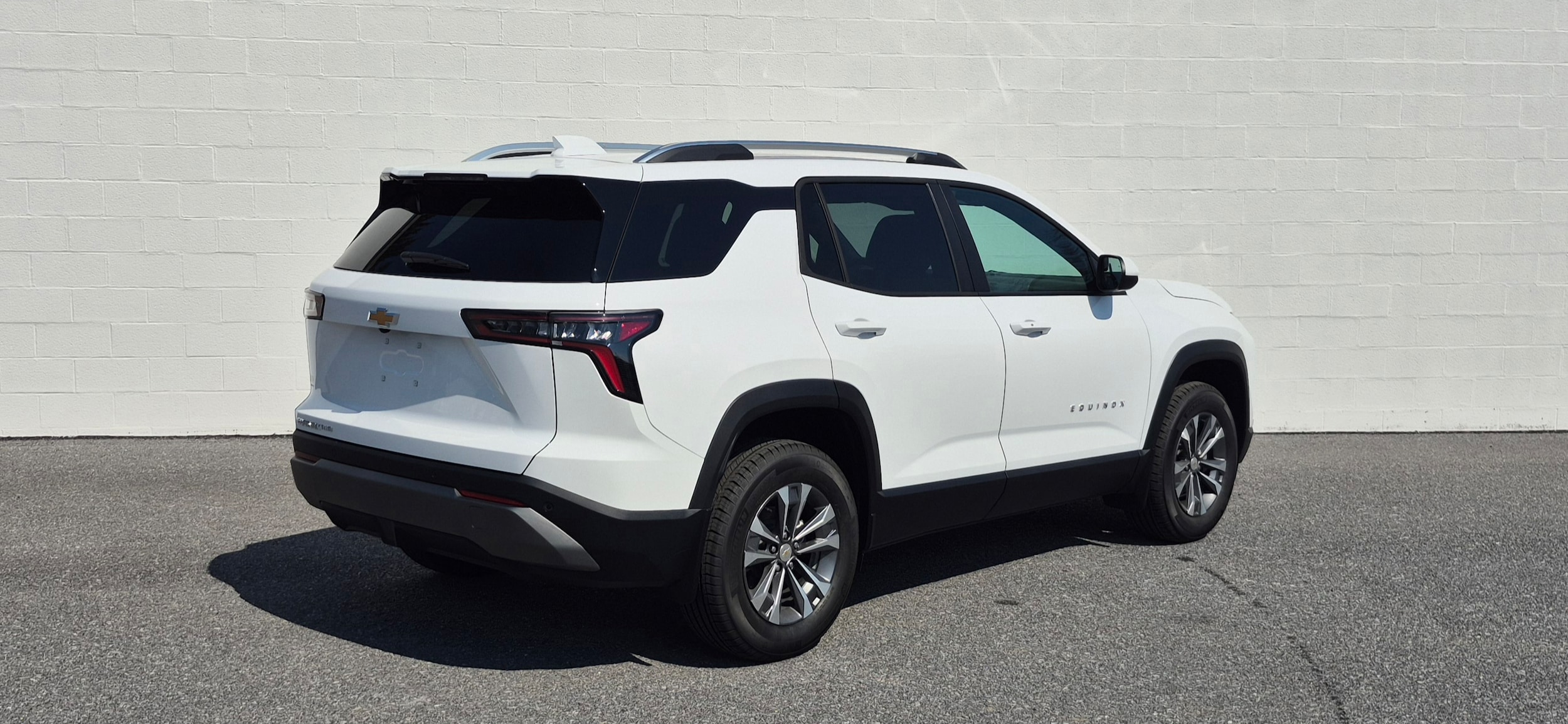 2026 Chevrolet Equinox LT - Photo 15