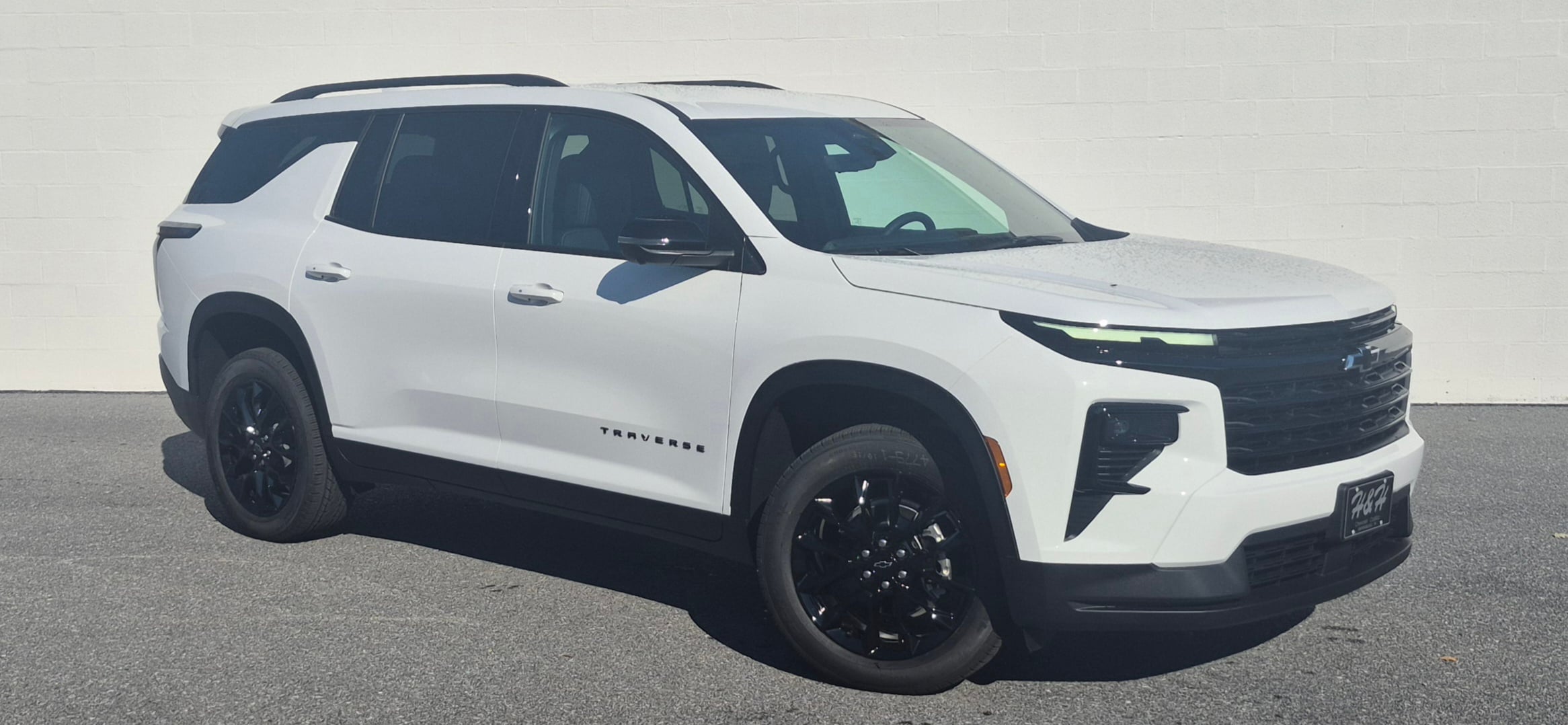 2026 Chevrolet Traverse LT's photo