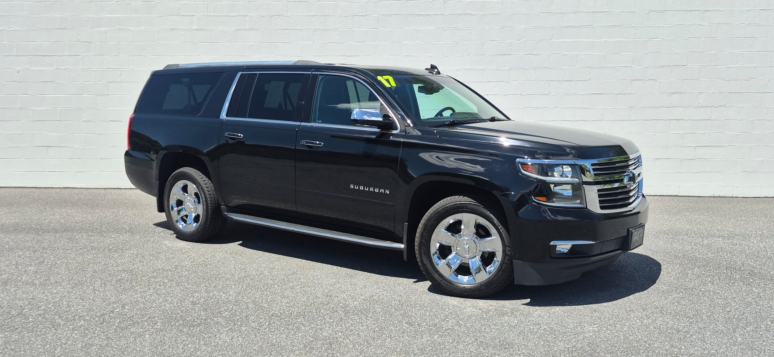 2017 Chevrolet Suburban 4WD 1500 Premier's photo