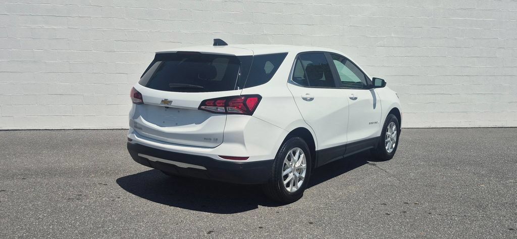 2024 Chevrolet Equinox LT - Photo 37