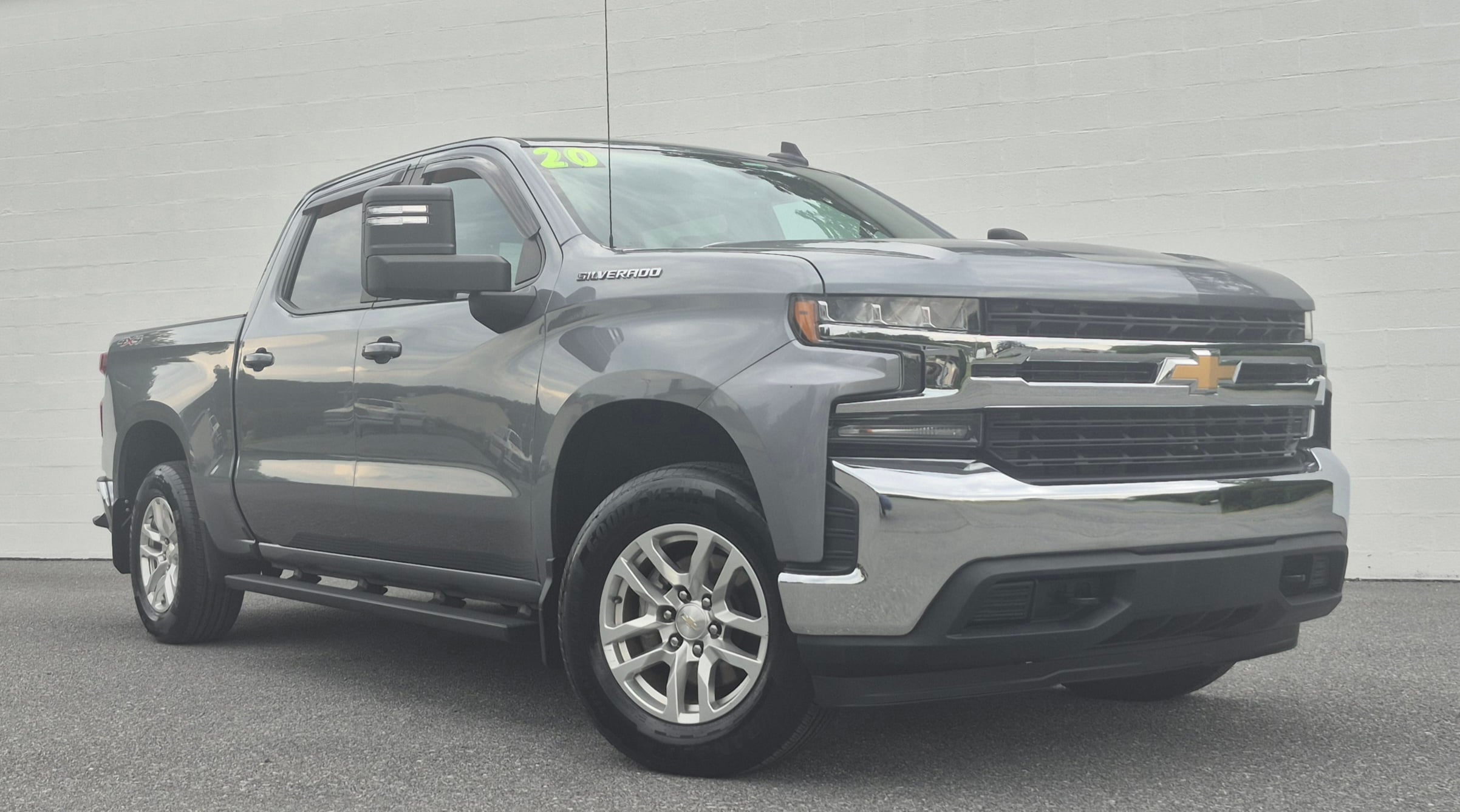 Used 2020 Chevrolet Silverado 1500 LT with VIN 3GCUYDED0LG105120 for sale in Shippensburg, PA