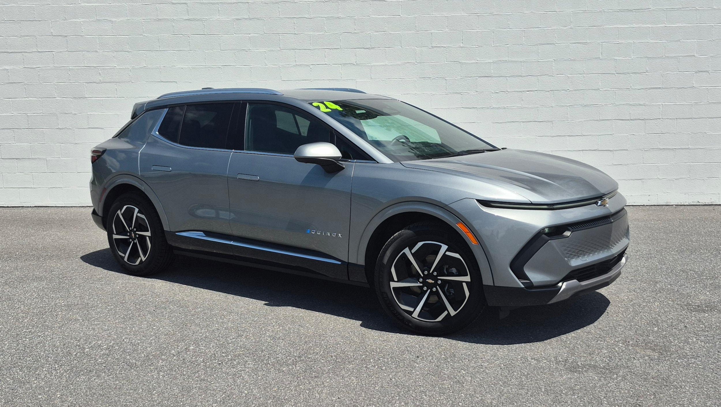 2024 Chevrolet Equinox EV SUV 