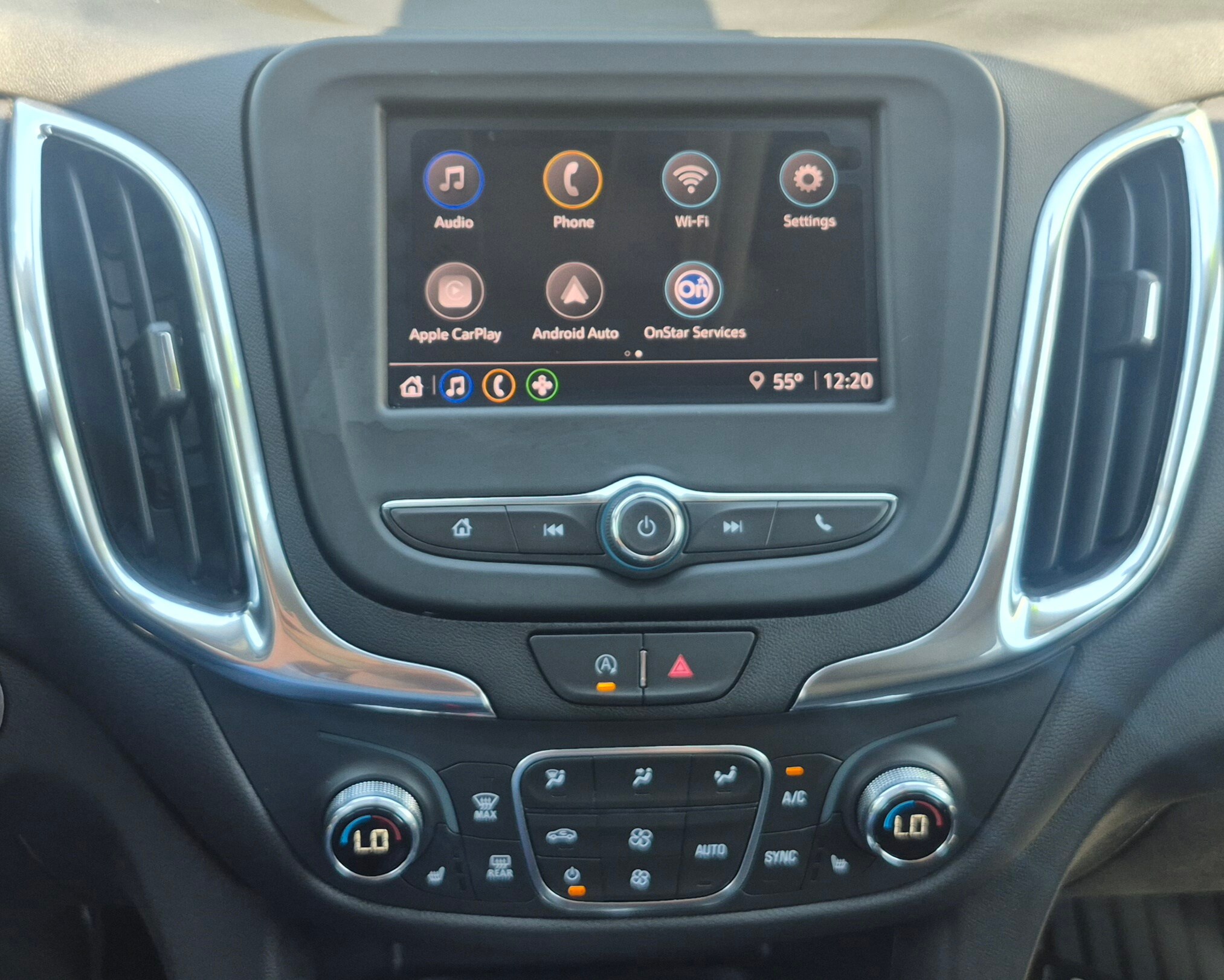2024 Chevrolet Equinox LT - Photo 9