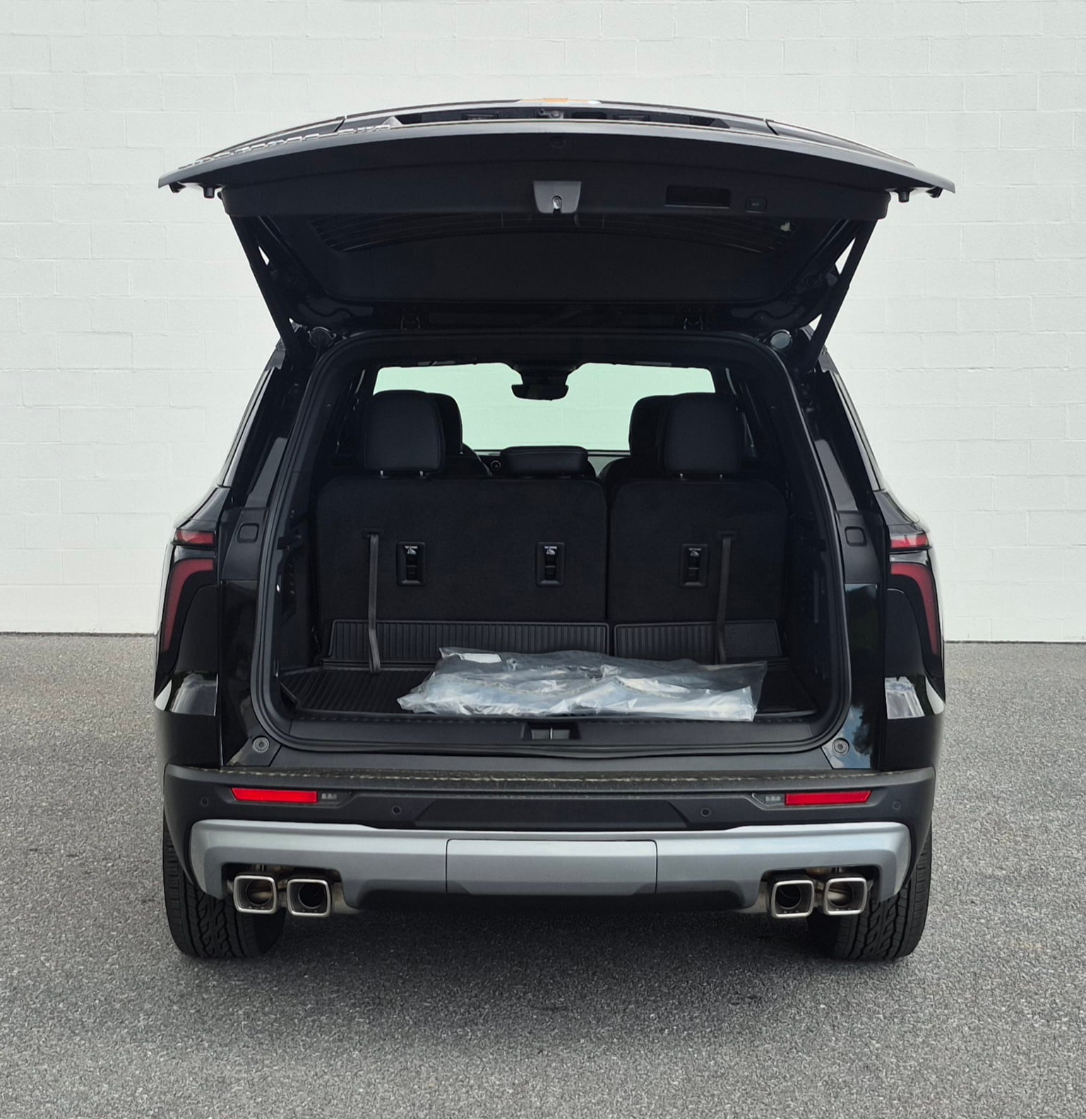 2026 Chevrolet Traverse LT - Photo 18