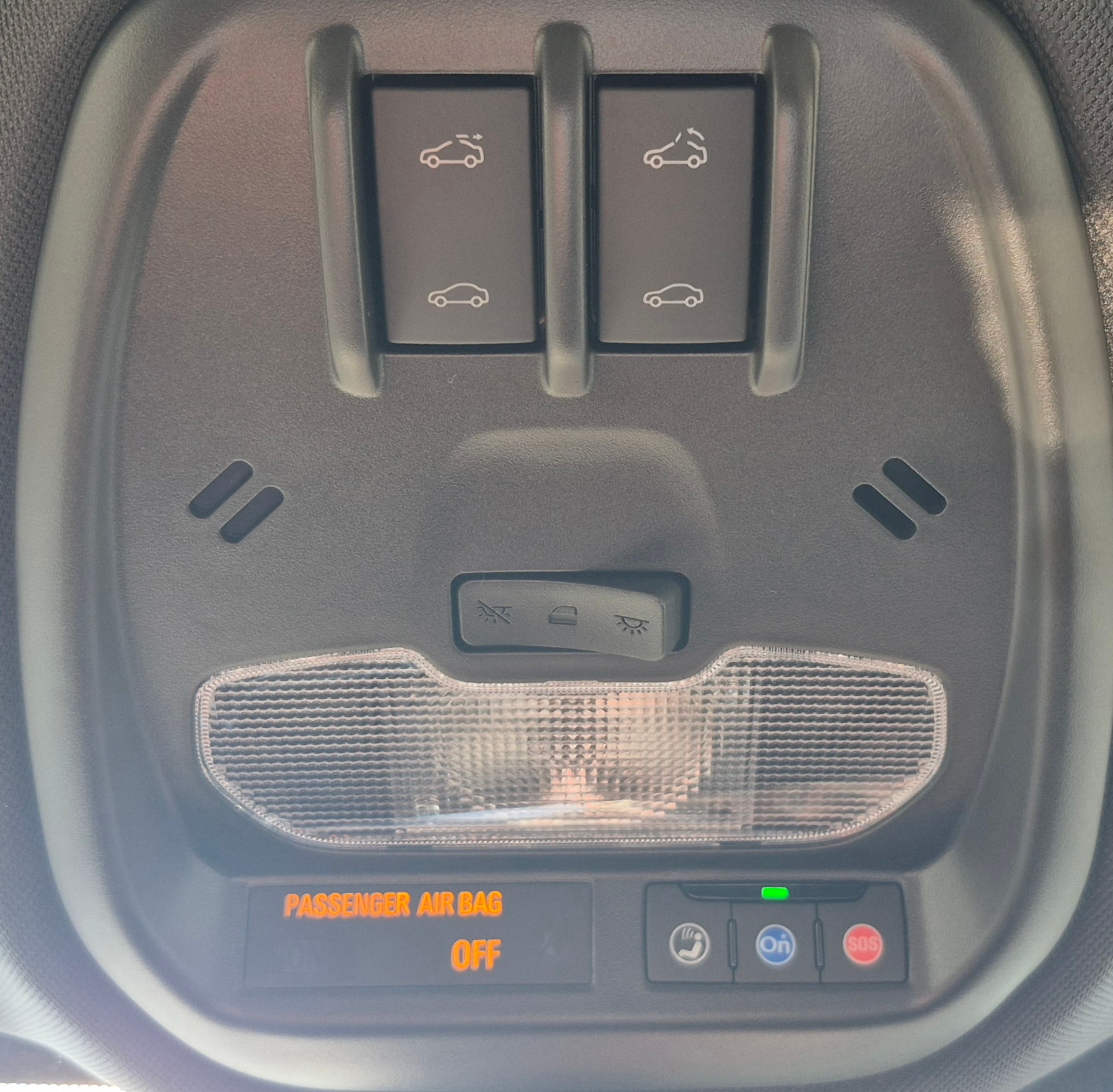 2026 Chevrolet Trax RS - Photo 8