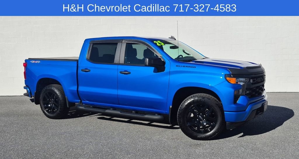 2025 Chevrolet Silverado Custom's photo