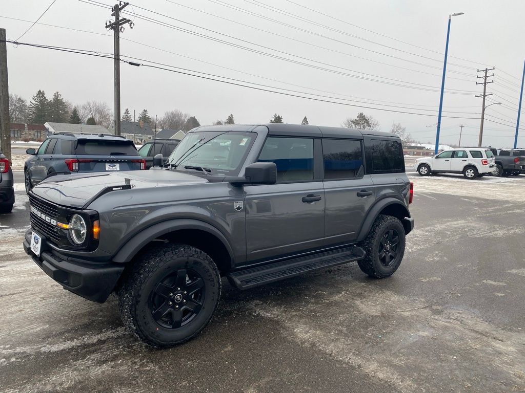 2025 Ford Bronco 4-Door Big Bend's photo