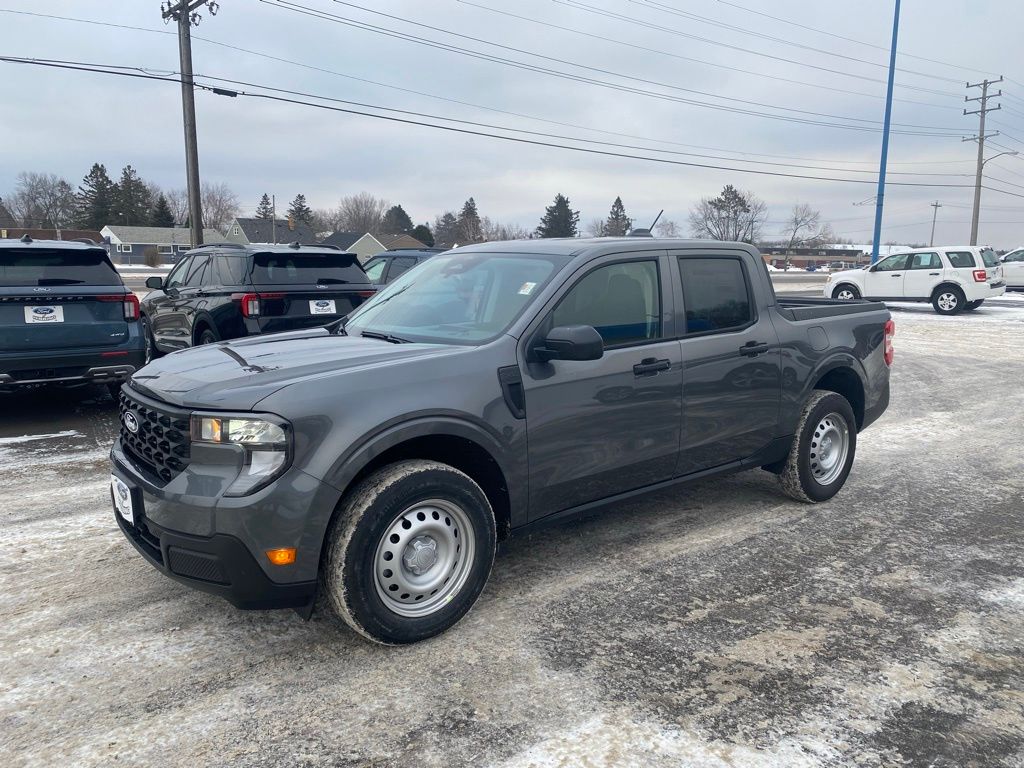 2026 Ford Maverick XL's photo