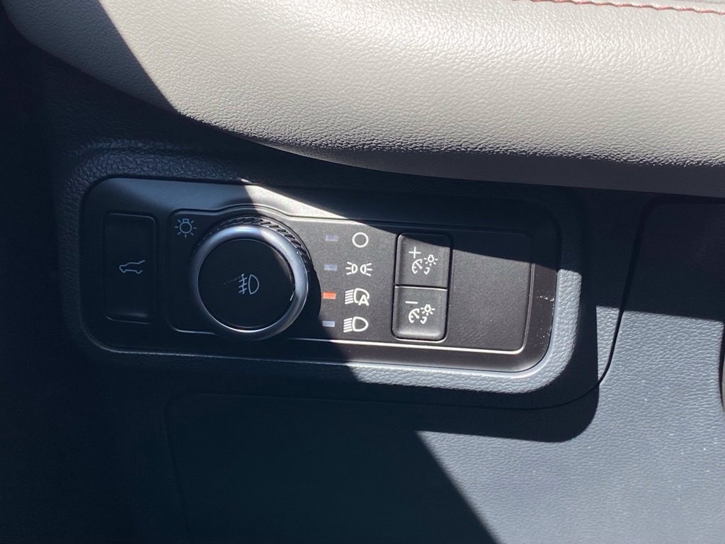 2026 Ford Explorer Active - Photo 18