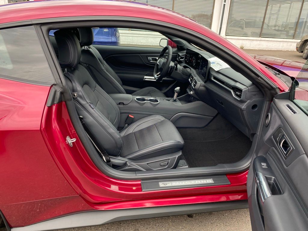 2025 Ford Mustang GT Premium Fastback - Photo 8