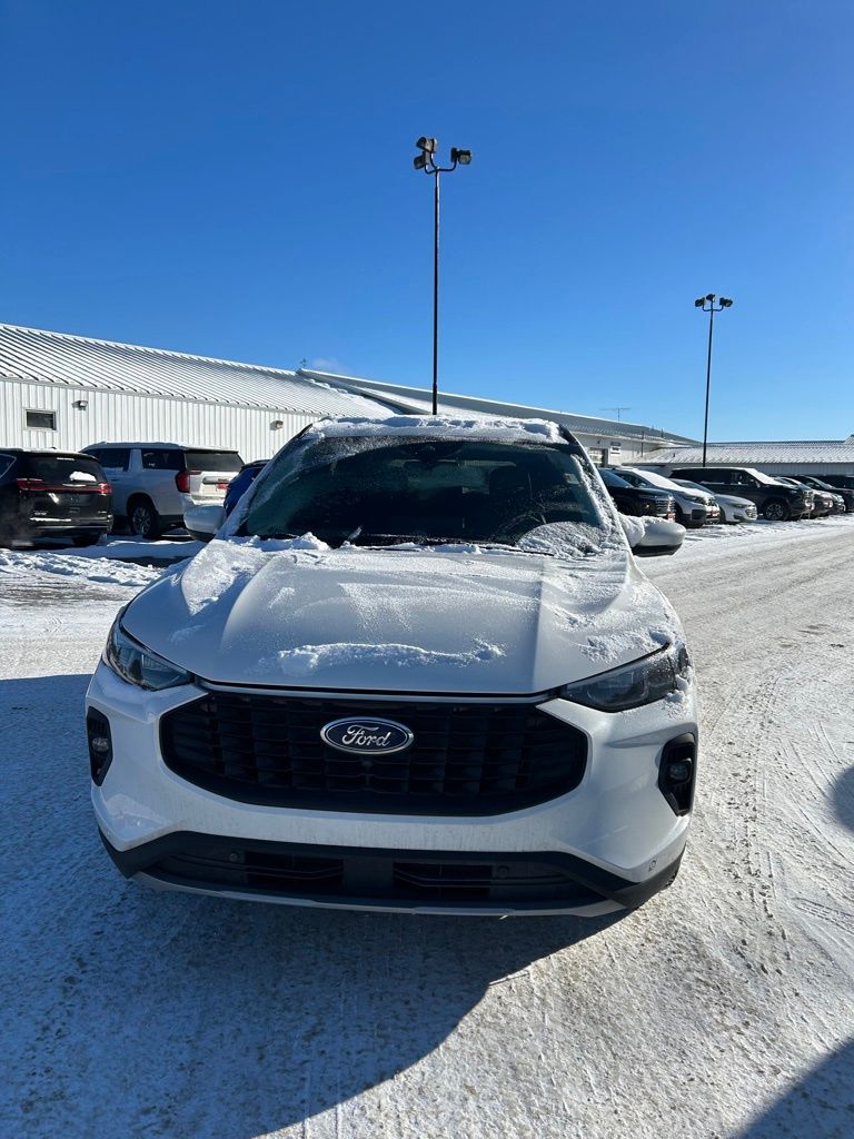 Used 2024 Ford Escape Platinum with VIN 1FMCU9JA5RUA86873 for sale in Hibbing, Minnesota