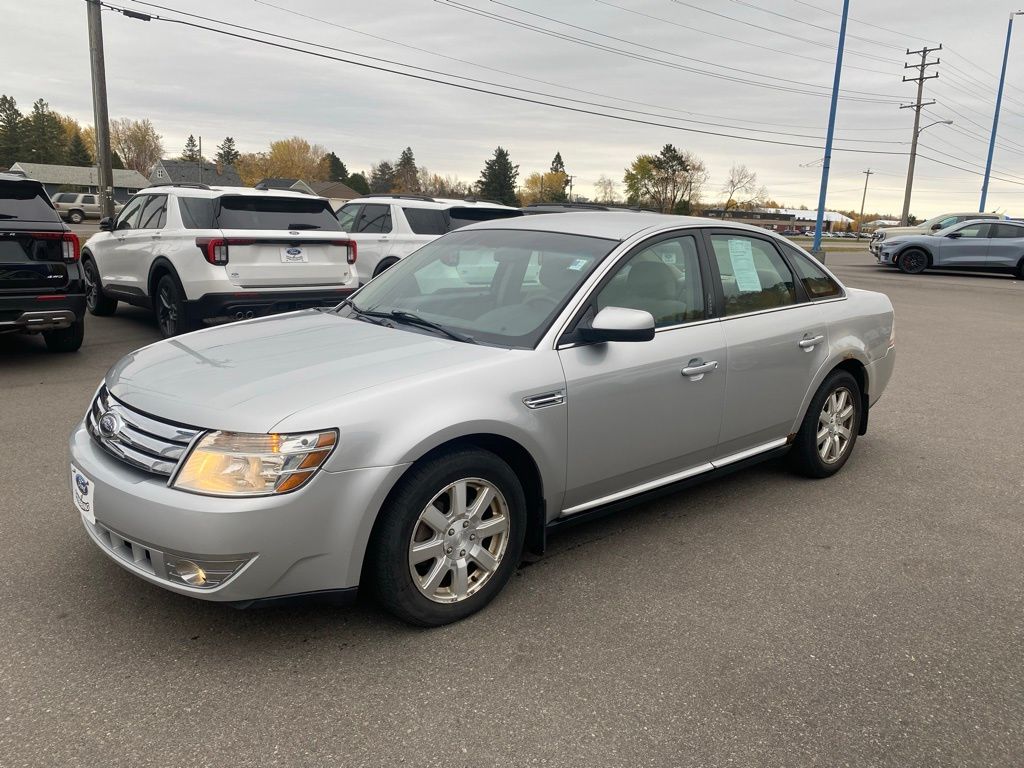 2009 Ford Taurus SE