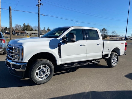 2026 Ford Super Duty F-350&reg; XLT TRUCK