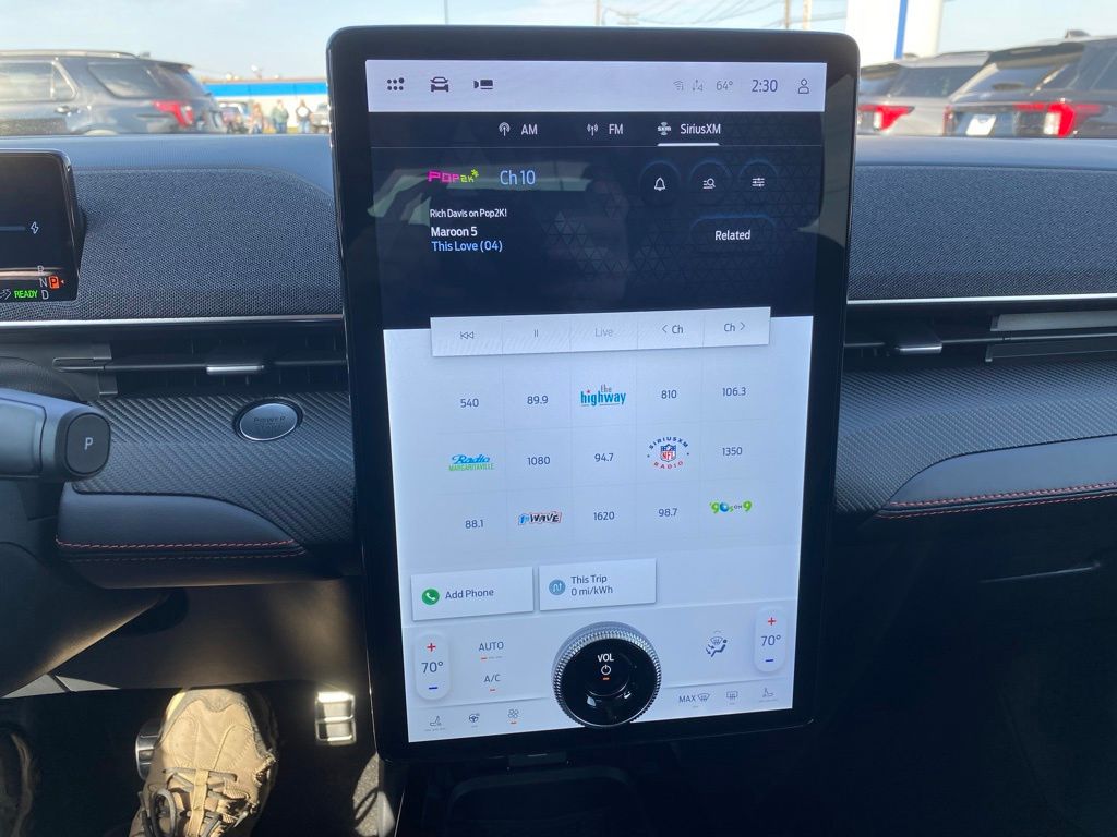 2025 Ford Mustang Mach-E Premium - Photo 19