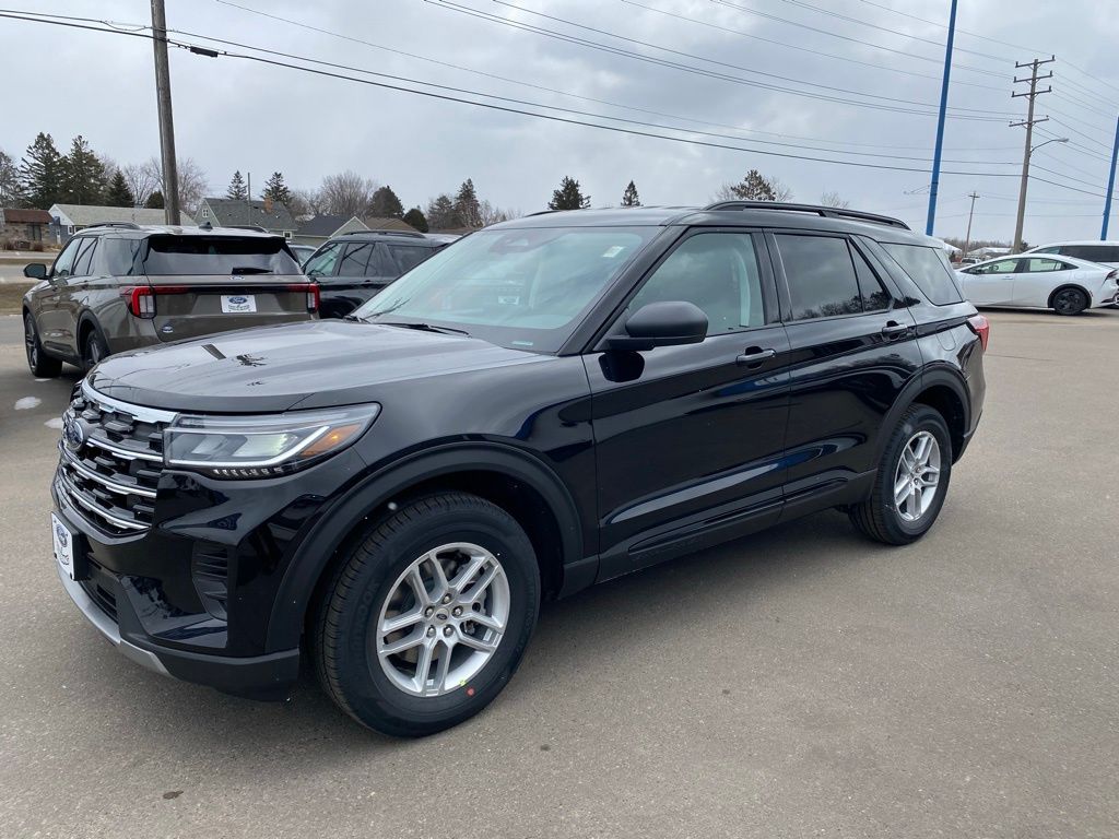 2026 Ford Explorer Active 4WD's photo