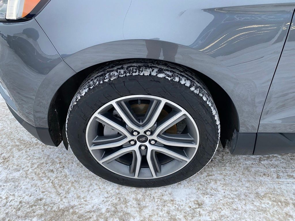 Used 2024 Ford Edge Titanium with VIN 2FMPK4K96RBA62747 for sale in Hibbing, Minnesota