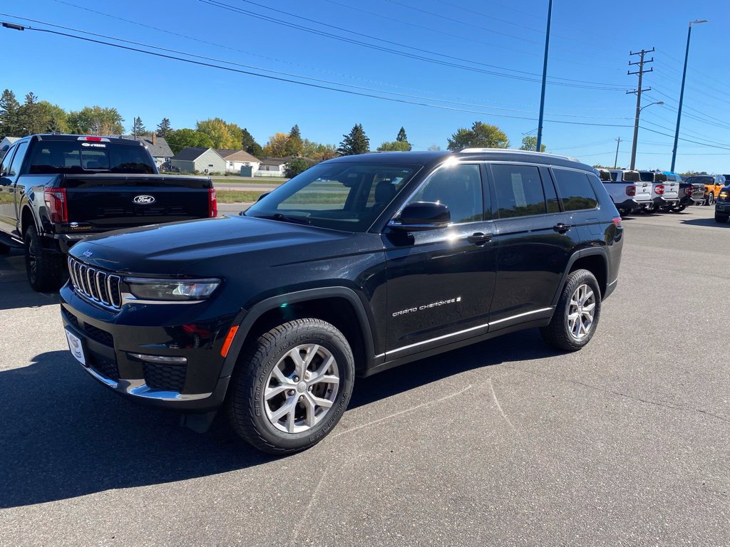 Used 2023 Jeep Grand Cherokee L Limited with VIN 1C4RJKBG0P8818690 for sale in Hibbing, Minnesota